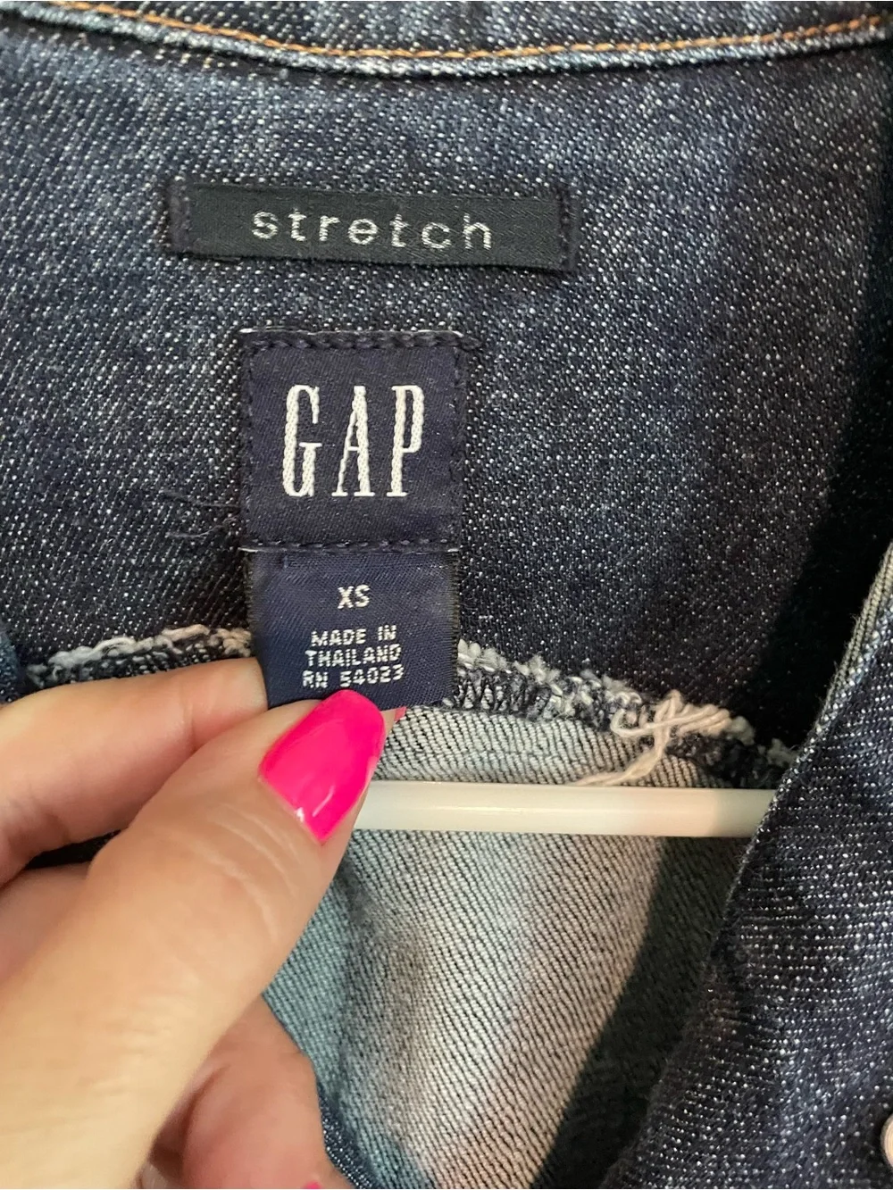 GAP Women's Faded Blue Denim Jacket